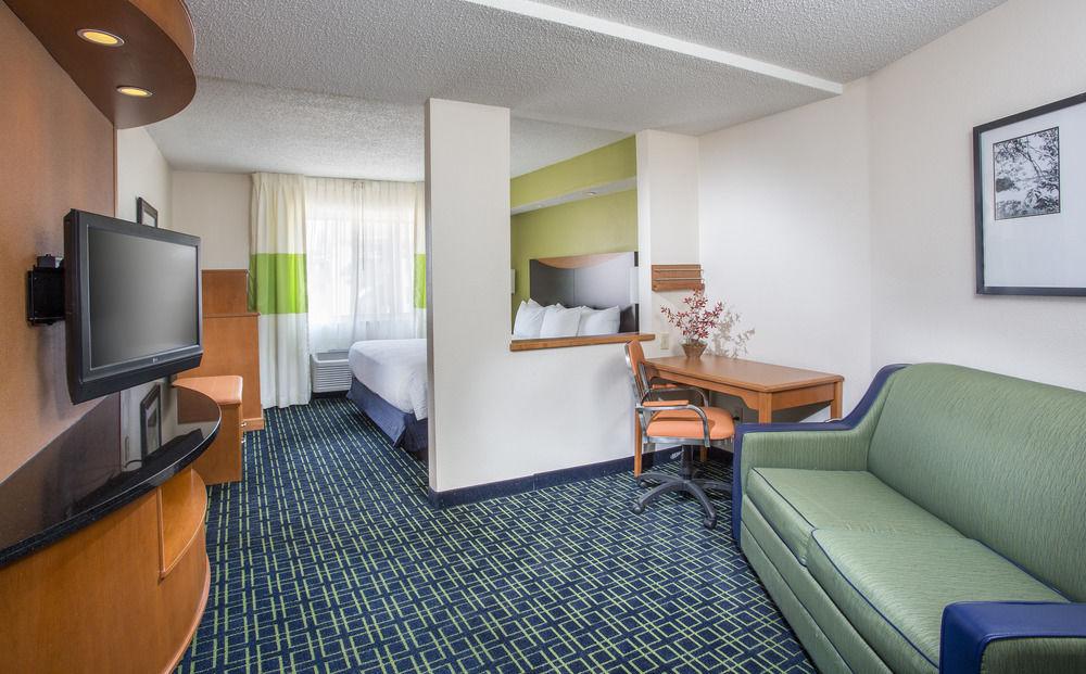 Fairfield Inn & Suites Canton North Canton Exterior foto